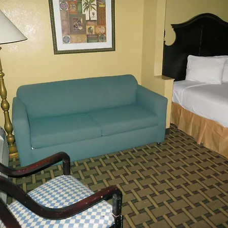 Travelodge Suites By Wyndham Kissimmee Orange